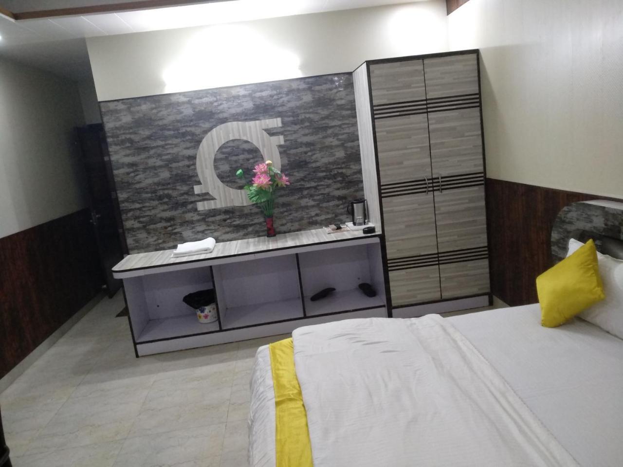 Hotel Rb Palace Dhaulpur Экстерьер фото